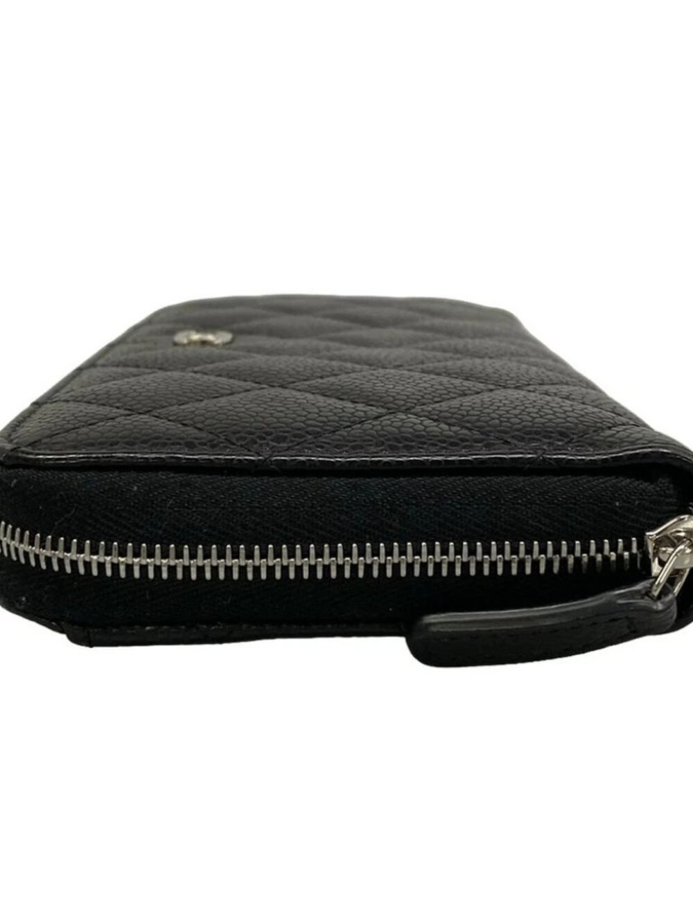 CHANEL Matelasse Black Calfskin Long Wallet - Picture 5 of 11